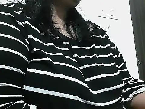 Queen of boobs01 online show from March 22, 5:41 pm