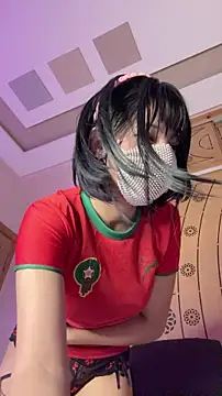 EnduringNdjamena 69 online show from December 18, 10:36 pm