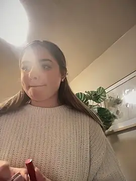 imlindapink online show from November 25, 5:04 pm