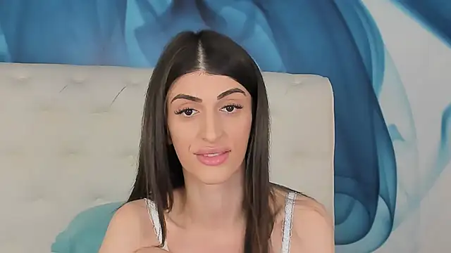 SkinnyDolly online show from January 8, 8:46 pm