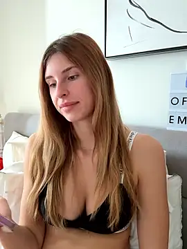 emma05 online show from January 16, 8:10 am