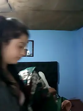 Elvishcassie  online show from September 30, 2:01 pm