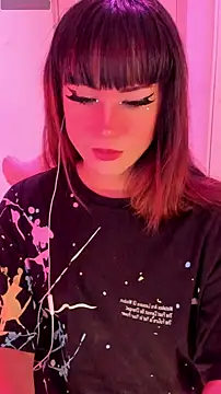 SeraphineADC online show from March 17, 11:36 am