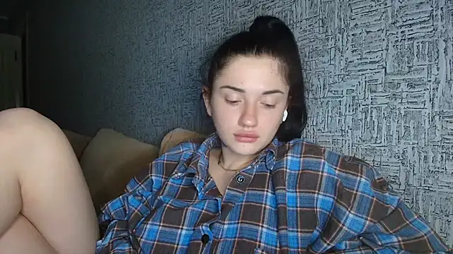 Liana diva online show from January 7, 7:28 pm