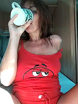 misslynexxx online show from April 16, 6:14 am