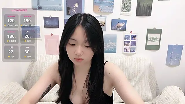 Snapshot of LiLiYbaby chatting on September 11, 6:47 am LiLiYbaby online show from September 11, 6:47 am