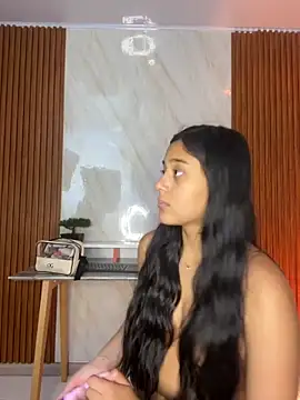 floriamANDjazmin online show from November 13, 7:13 pm