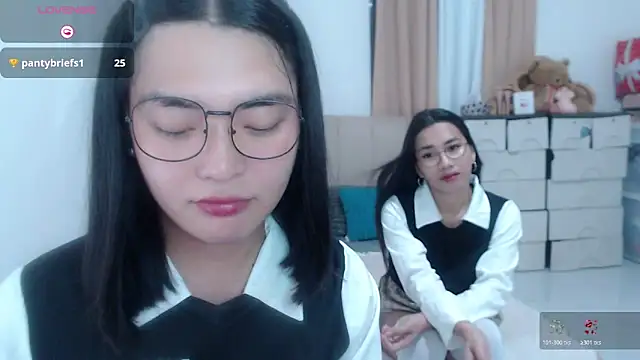 zhaviahale21 online show from July 23, 10:56 am