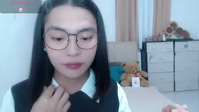 zhaviahale21 online show from July 31, 3:02 pm