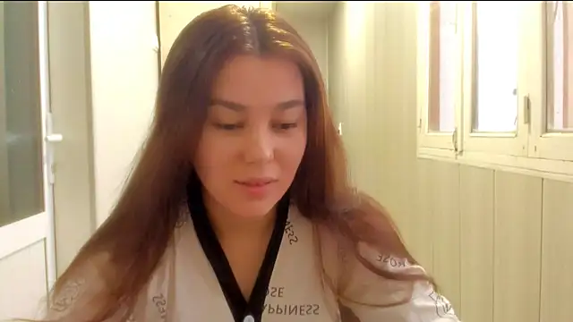 LunaXmii online show from December 17, 2:49 am