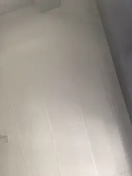 Curveysinaa online show from April 24, 1:36 pm