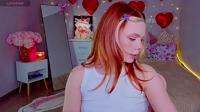 Red  Candy online show from February 20, 5:14 pm