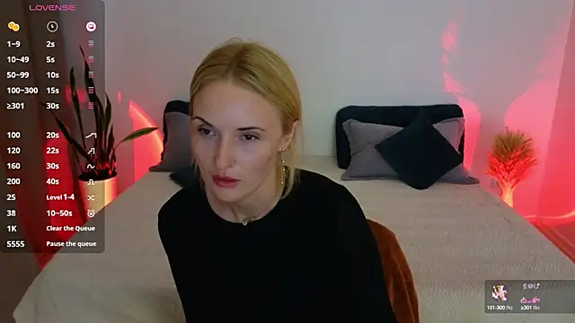 Snapshot of AlisssaRose chatting on October 1, 9:31 pm AlisssaRose online show from October 1, 9:31 pm