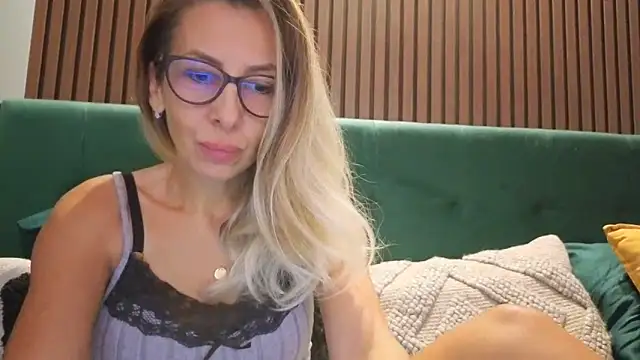 SukyGirl online show from September 16, 10:34 am