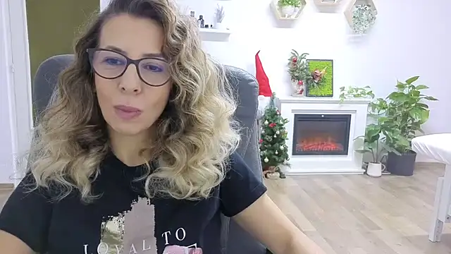 SukyGirl online show from December 2, 11:01 am