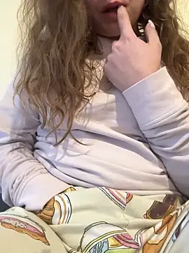 ItalianiMuli online show from February 15, 11:42 am