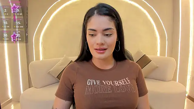 GiaFerrara online show from November 18, 2:56 am