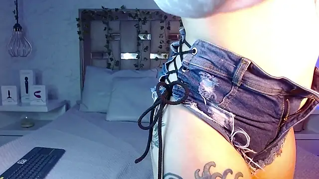 GigiVolkova online show from September 23, 8:18 pm