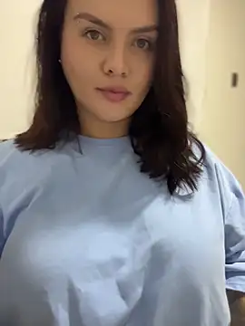 SabrinaVega online show from June 4, 5:45 am