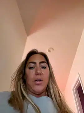 sunshinekisses online show from November 6, 7:53 pm