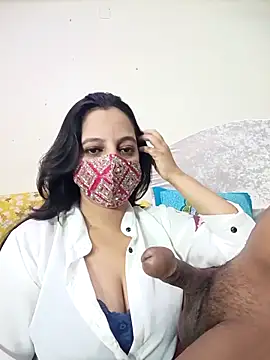 Taniya07 online show from November 7, 5:07 pm