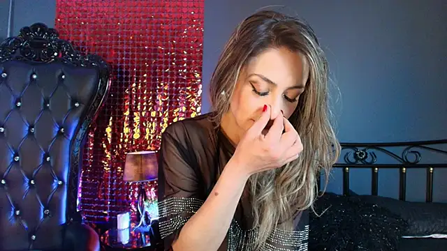 AryTorres  online show from October 9, 11:03 am