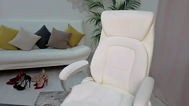 Beylly online show from January 8, 5:50 pm