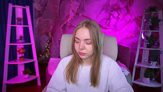 EmilySunshineS online show from February 27, 7:30 am