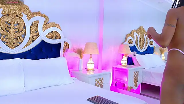 AshleyFerri online show from December 15, 11:15 am