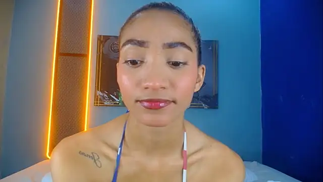 Charlotte Love10 online show from November 7, 12:11 pm