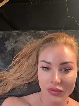 MilaMaaay online show from September 29, 6:57 pm