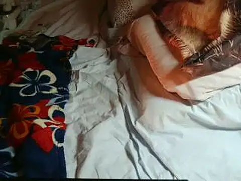 VeneRed online show from April 16, 9:39 pm