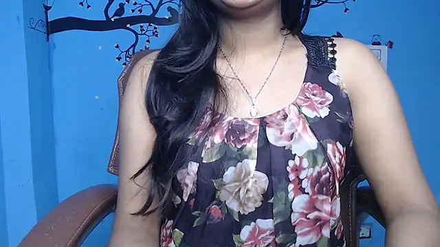 Wish Queen online show from April 10, 3:51 pm