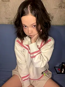 lalallalalaa- online show from November 18, 1:01 pm