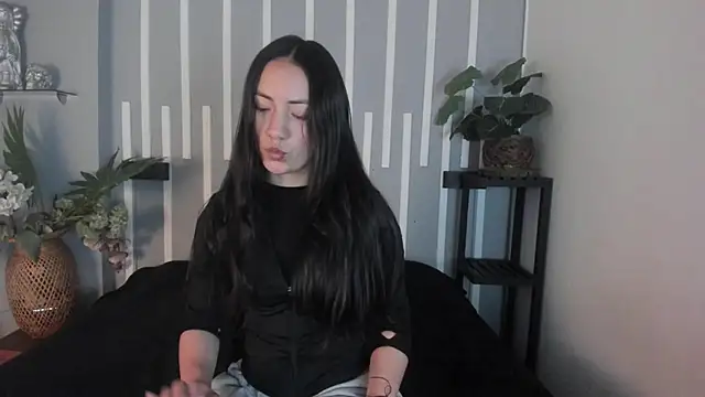 Scarlett  Fox   online show from November 10, 11:16 am