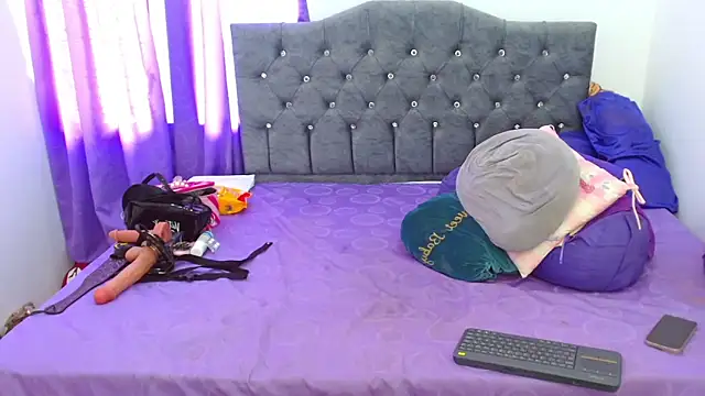 lauren 59 online show from November 26, 8:54 pm