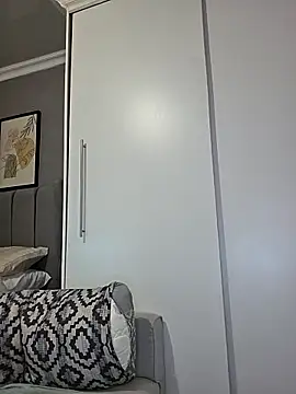 Zee Online online show from October 29, 8:11 pm