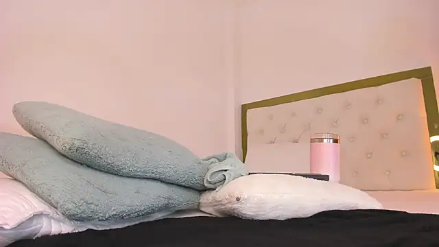 SofiaBosch online show from March 21, 8:19 am