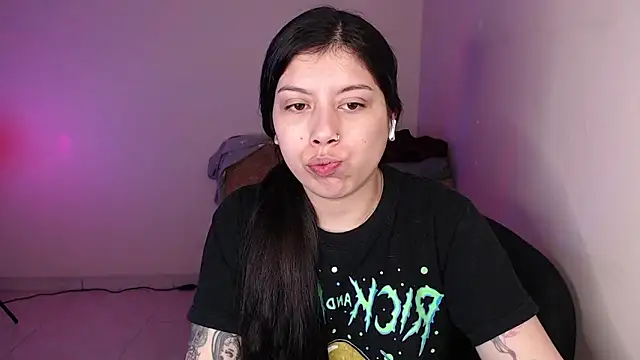 iam emy online show from February 10, 4:26 am