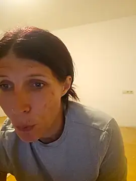 Lenchen  online show from April 17, 7:27 pm