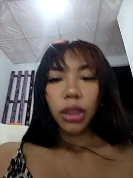 lianisrose online show from November 23, 1:41 am