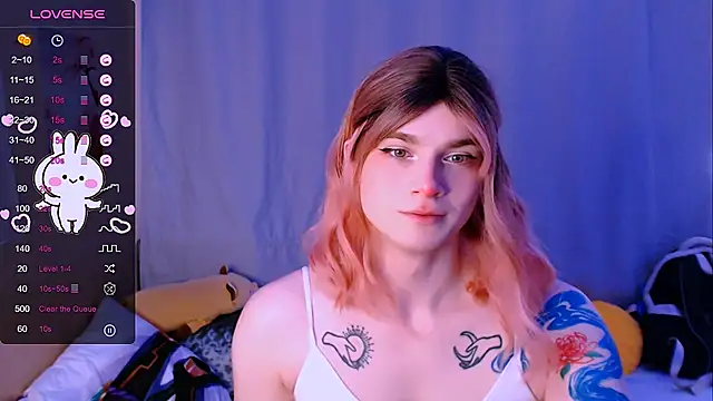 Alice Hells online show from November 2, 5:55 am