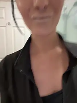 SweetSolez online show from February 28, 10:09 pm