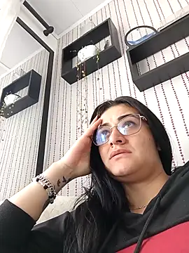 Hanna Kinsley online show from September 15, 5:31 pm