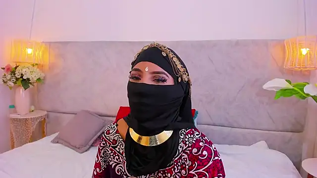 naomiii   online show from December 3, 12:29 pm