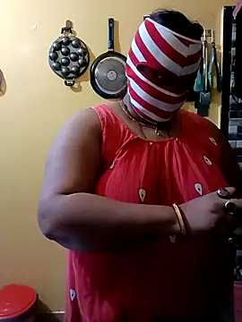 monaa online show from March 28, 4:50 pm