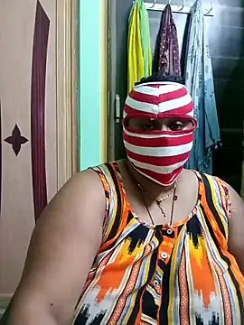 monaa online show from April 4, 5:56 pm