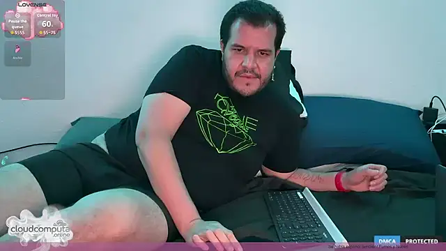 bearcloudcomputa online show from December 21, 11:52 pm