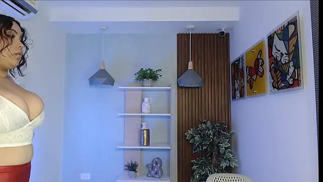 Dalila Sky online show from February 3, 6:12 pm