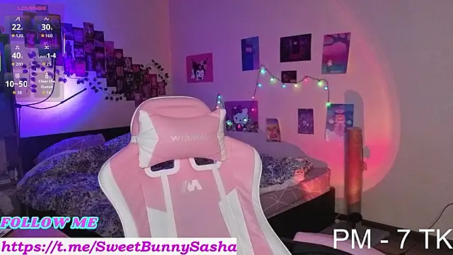 Bunny  of love online show from February 4, 11:02 am